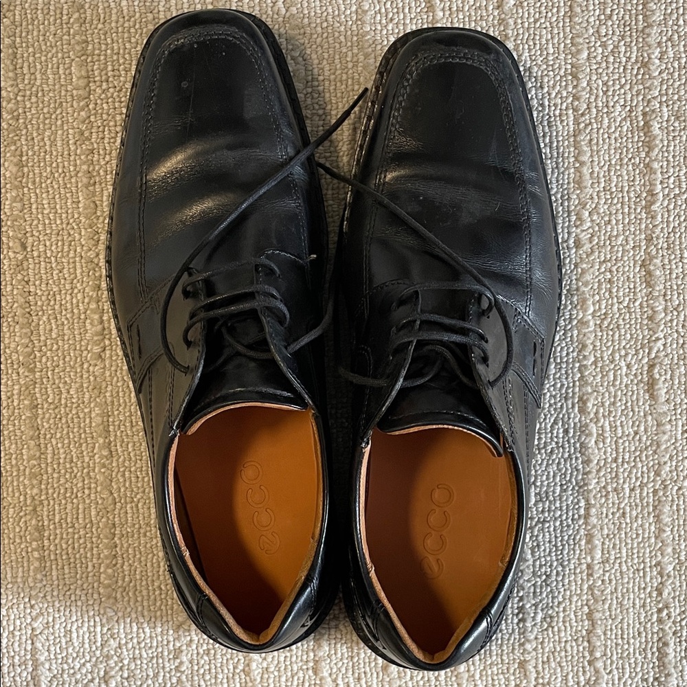 Ecco Men's Black Leather Oxfords